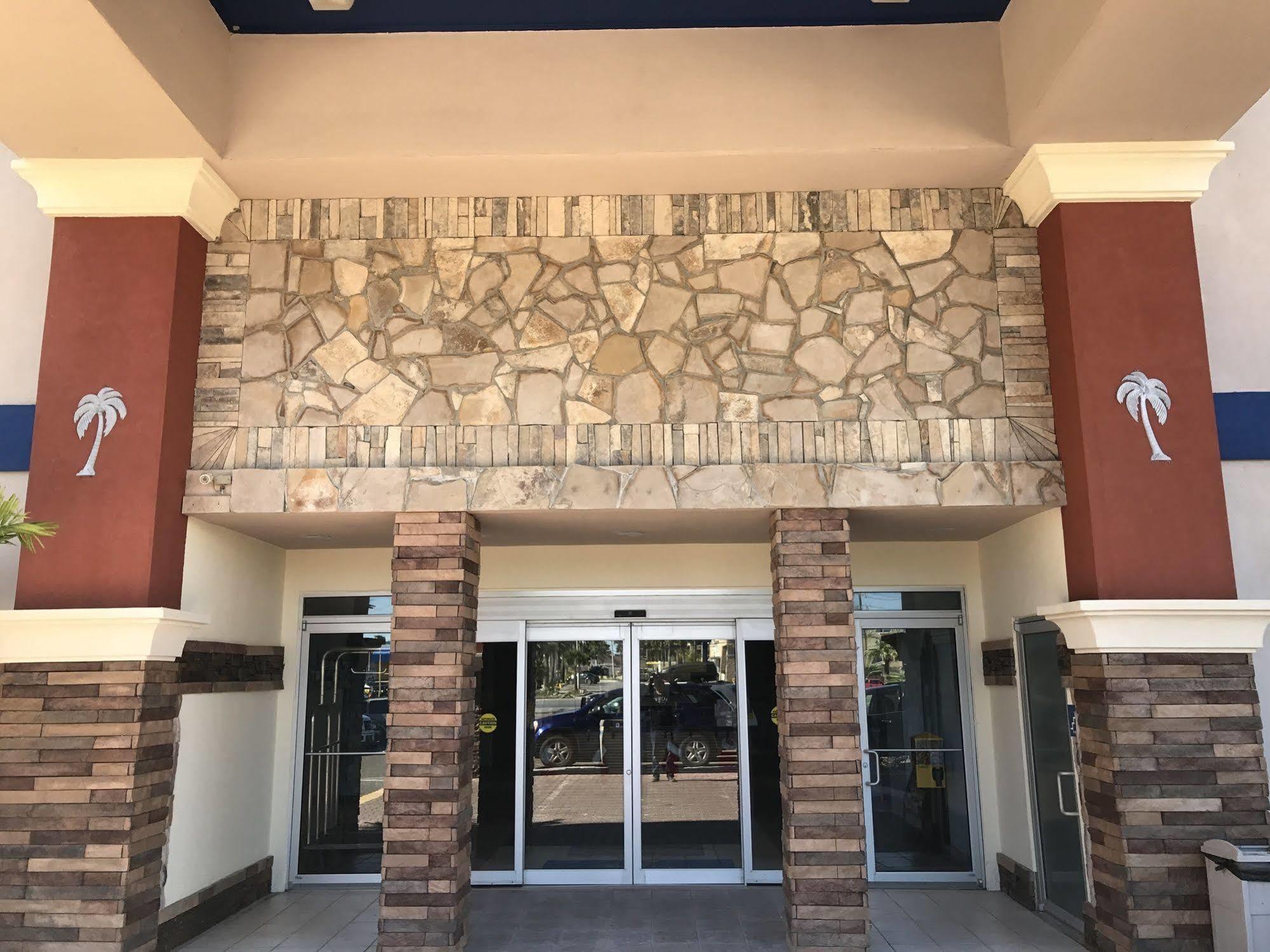 Blue Bay Inn And Suites South Padre Island Eksteriør billede